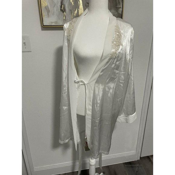 Linea Donatella Silky Night Robe - Picture 3 of 8
